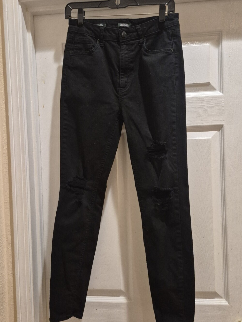 Women's wild fable distress black skinny jeans size 6 Highest Rise